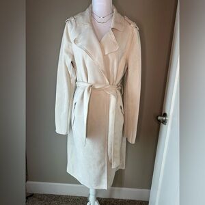 Tahari Women’s Light Beige Faux Leather Trench Coat Size Large